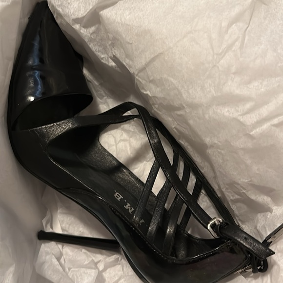 Black patent and black leather cage, design stilettos size 6 1/2 M by LAMB - Picture 4 of 9